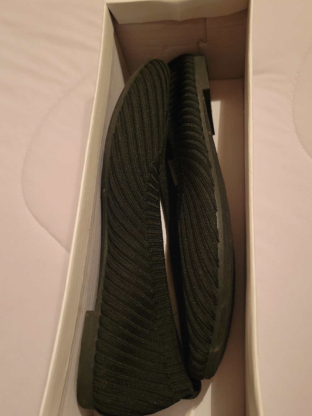 Danskin 'Hope' Black Flats - Size 6